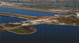 le barrage d' Iffezheim